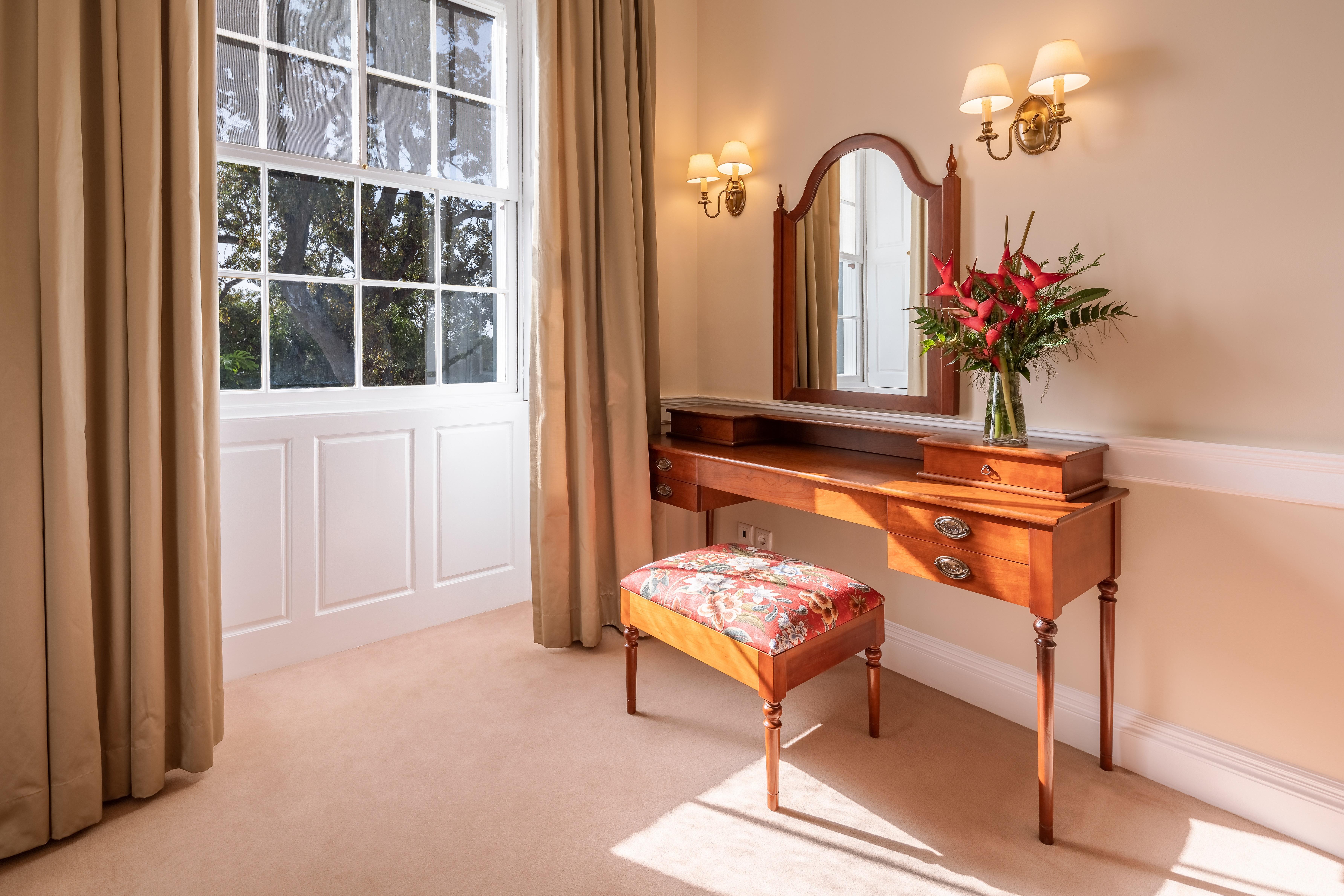 Quinta Jardins Do Lago Funchal  Exterior photo A dressing table