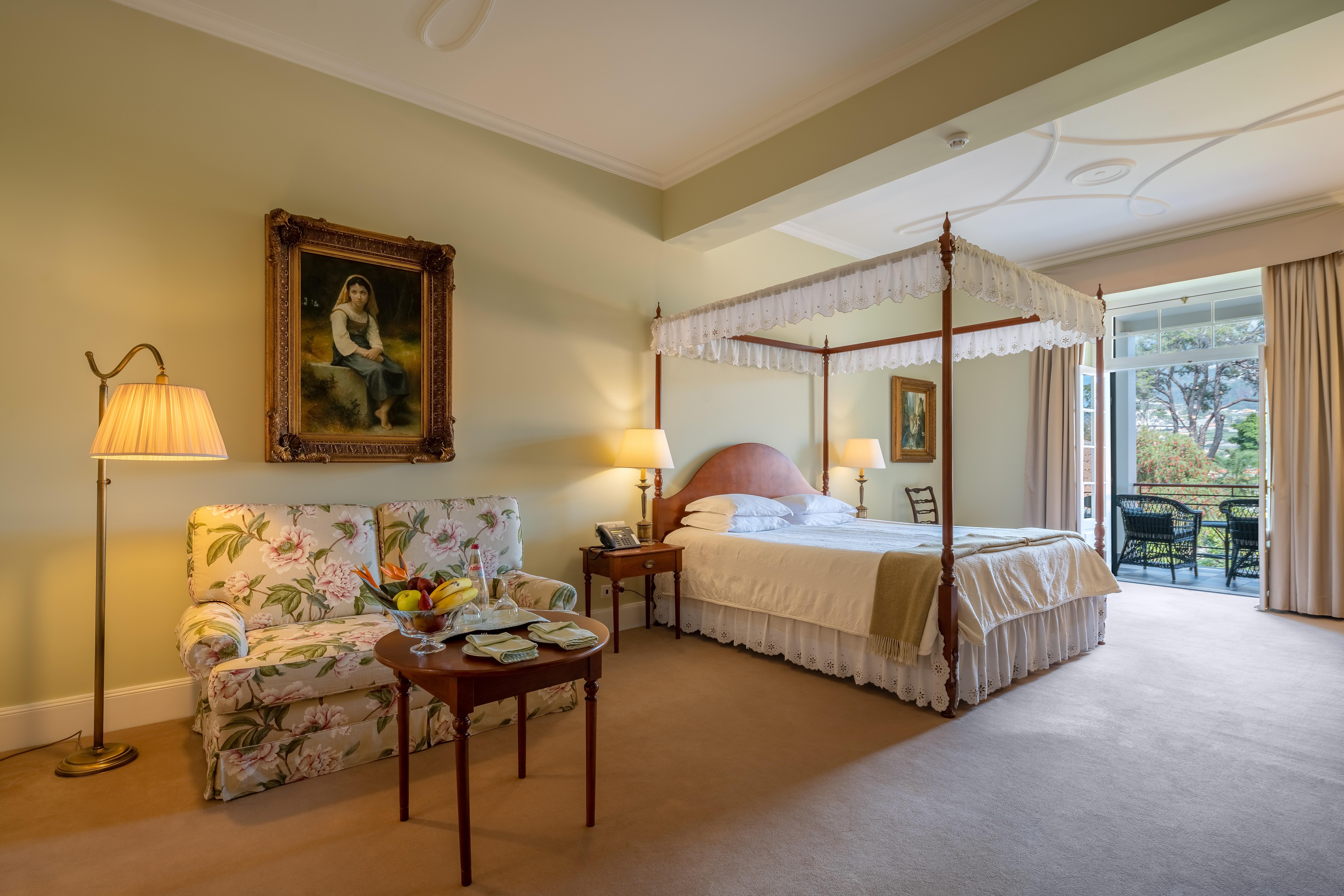 Quinta Jardins Do Lago Funchal  Exterior photo A bedroom at the hotel